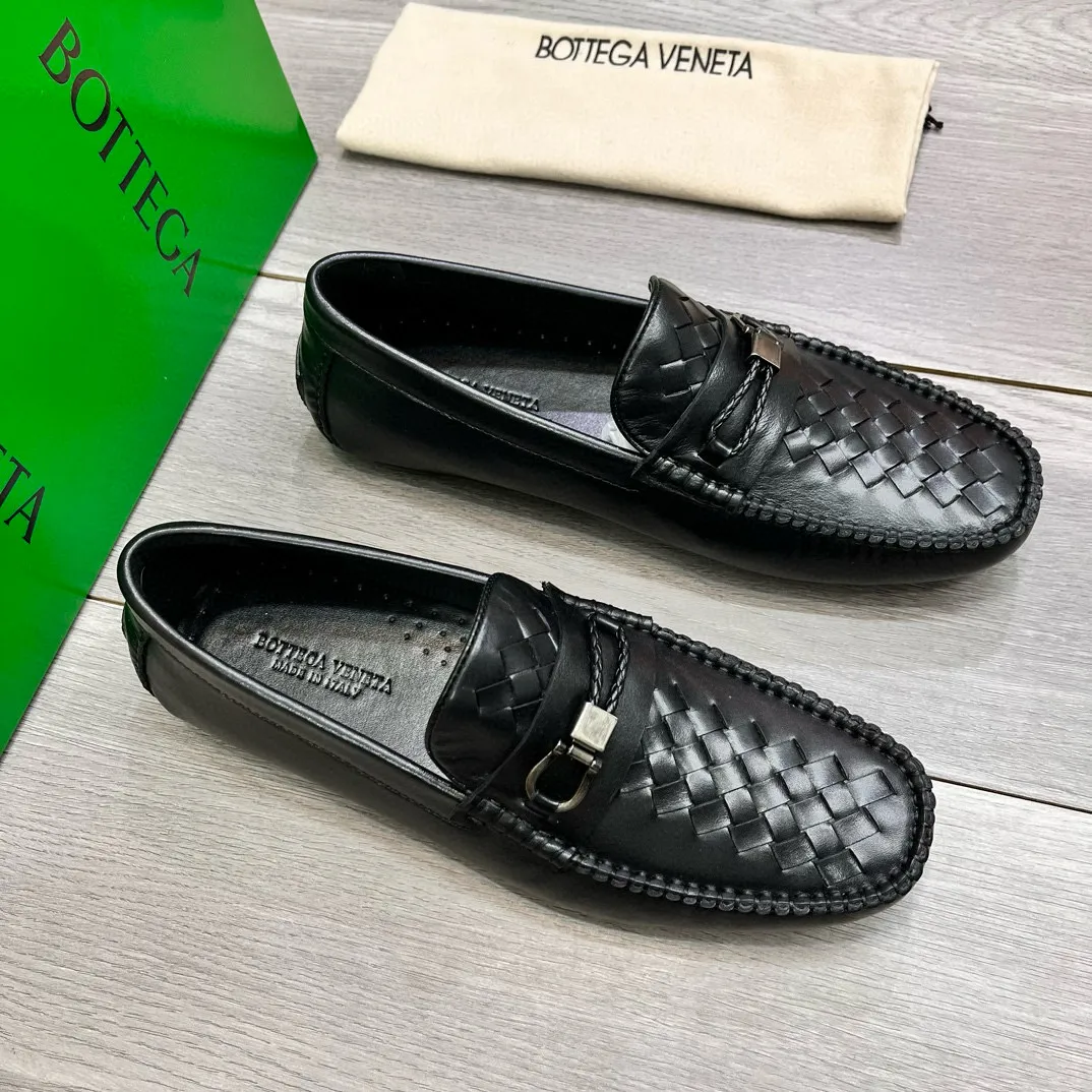 Factory price: 400💰BV new men's shoes original replica👉👉High-end men's casual beanie shoes/💞driving shoes! 🔊Upper imported cowhide woven, ☑️Sheepskin lining, one-step design, light and smart ☮☮Suitable for all kinds of travel, exclusive new style, real shot, size 38-44, (45 can be customized)